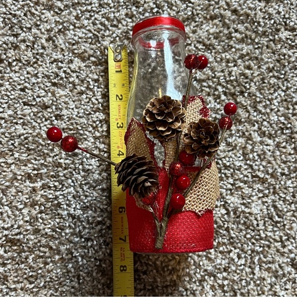 Handcrafted Christmas Vase - Picture 5 of 6